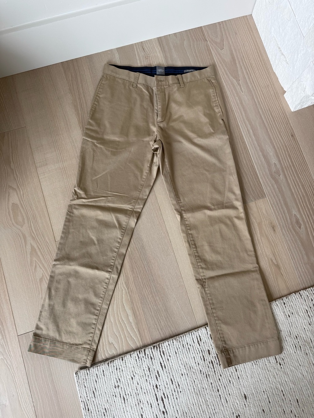 GAP Men's Khaki Straight-Leg Chinos